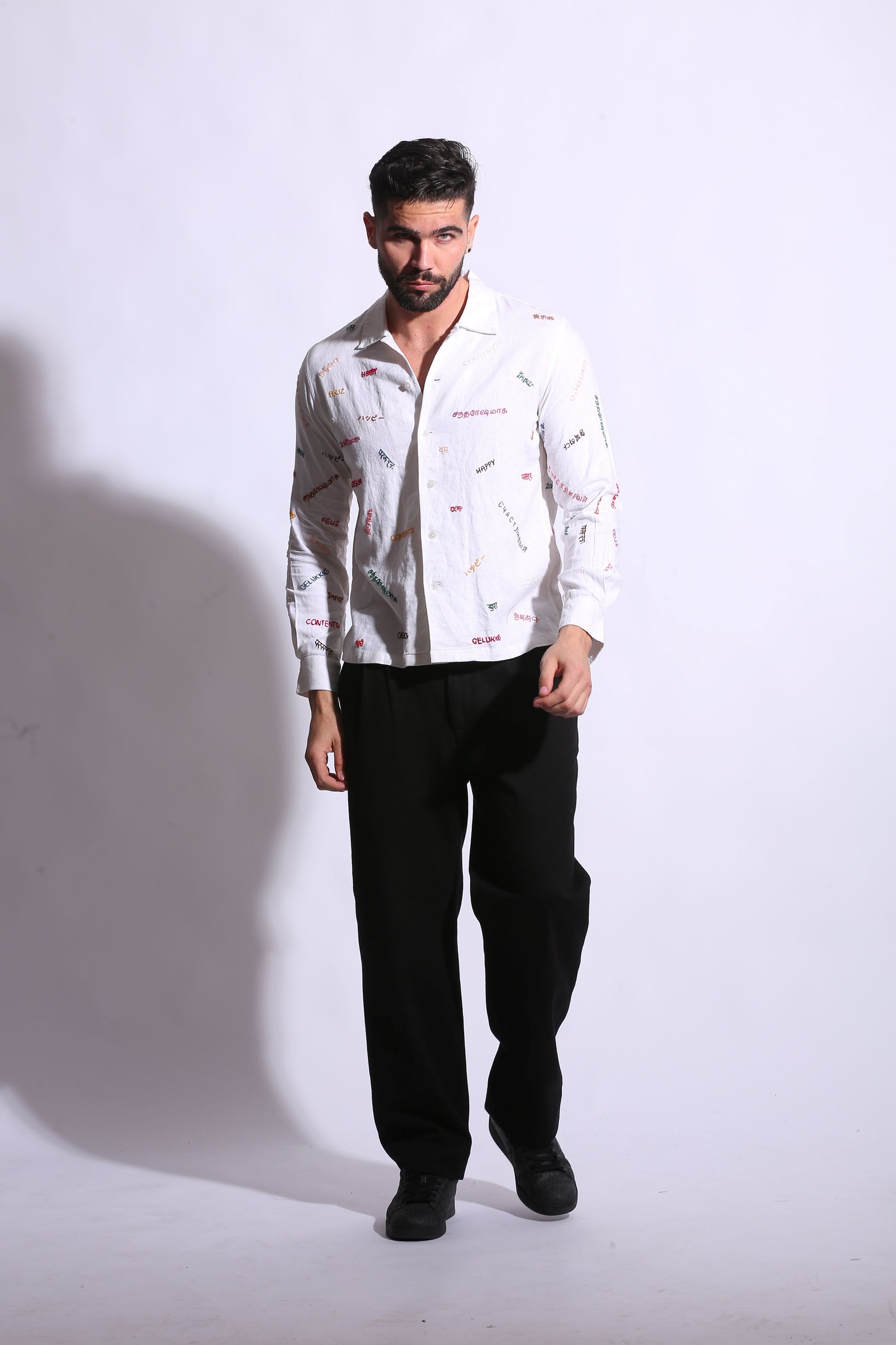 Men’s white linen shirt with detailed handmade embroidery 